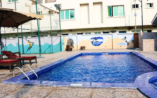 Bol Lodge And Apartment