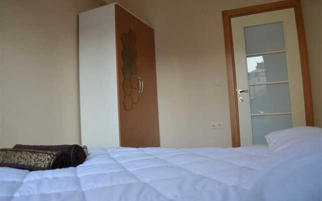 Hill Suites