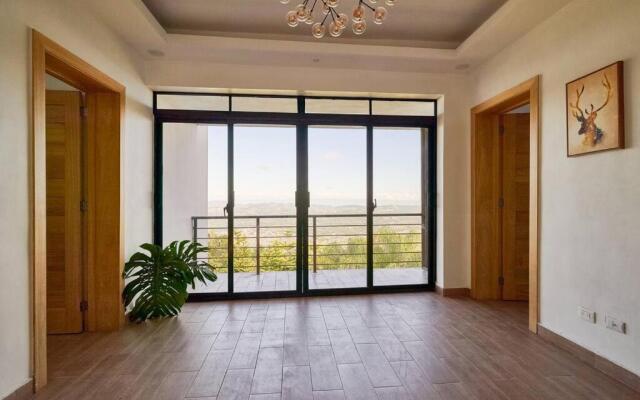 Villa Favella-Pop-Art-View-7BR-Jamaca De Dios-Balcony-Dream