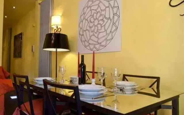 Flatsforyou Sorolla House