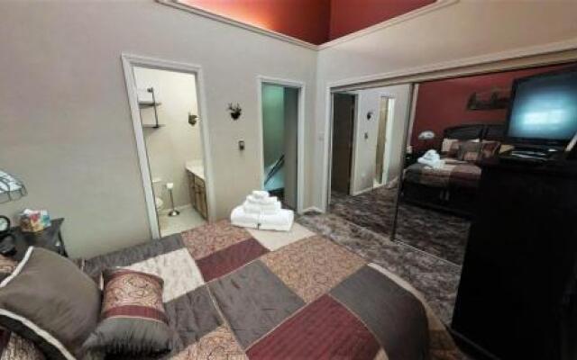 Rose Rock Mountain View