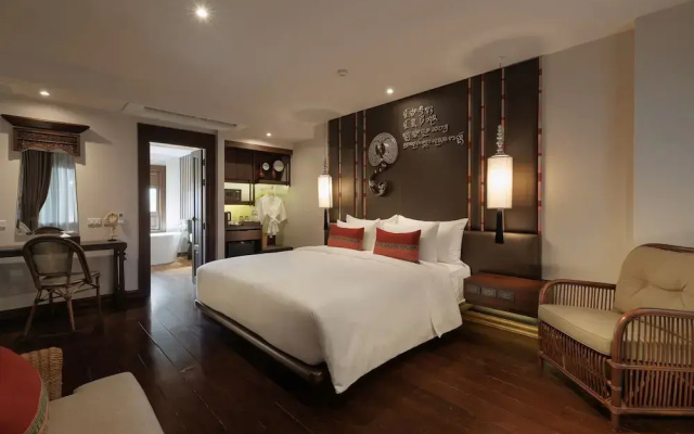 Akira Thaphae Hotel