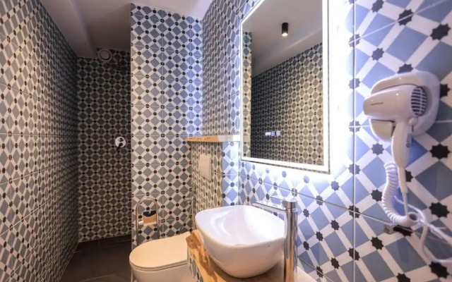Grandstay Studios 107