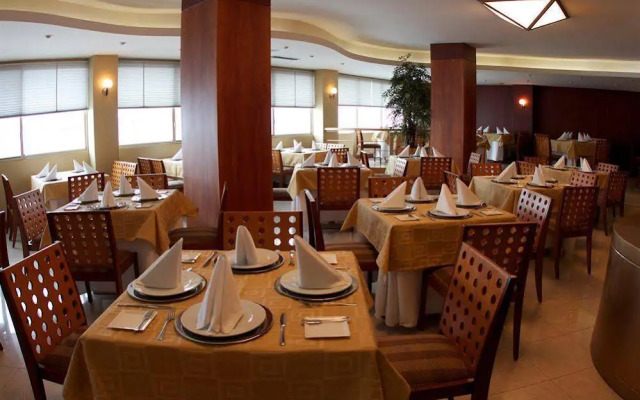 Hotel LUN FUN Manta