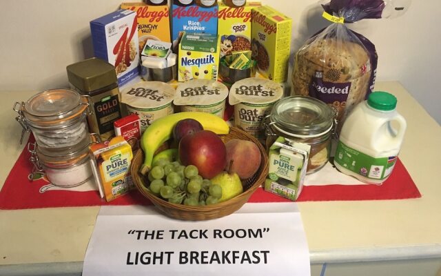 The Tack Room - a Comfy Cabin in North Devon