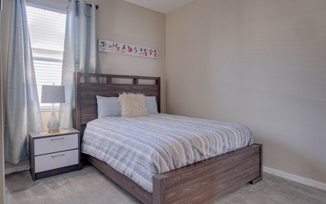 115ep- West Haven 5 Bedroom Home by RedAwning