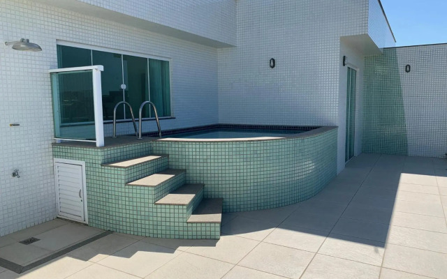 Cobertura Duplex em Condomínio de Alto Luxo - 402