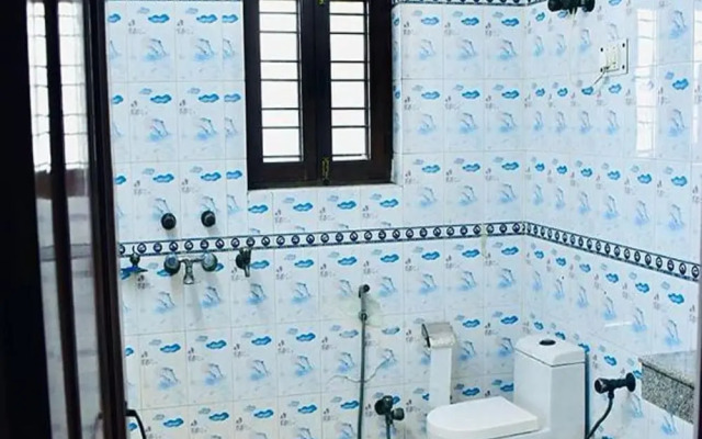 Fabhotel Noida Dreamz