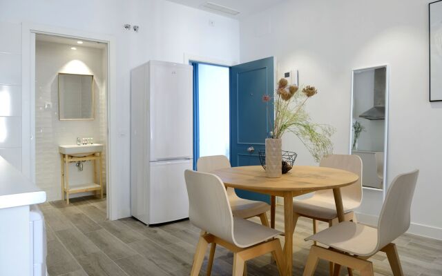 NQN Aparts & Suites Madrid