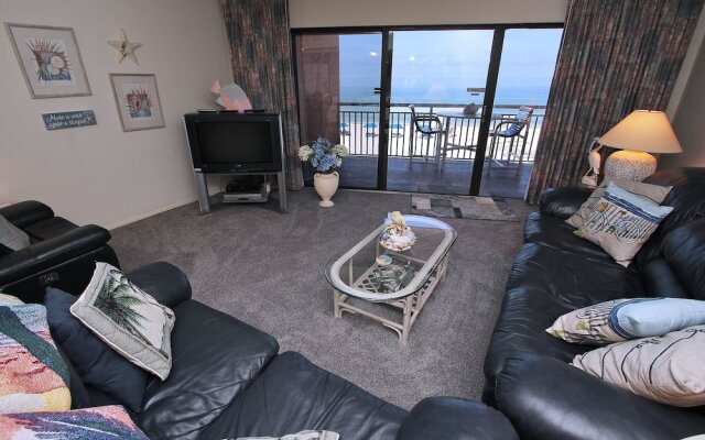 Chateaux 208 Apartment