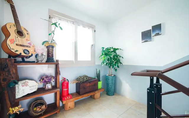 Jeju Airport Road Pension