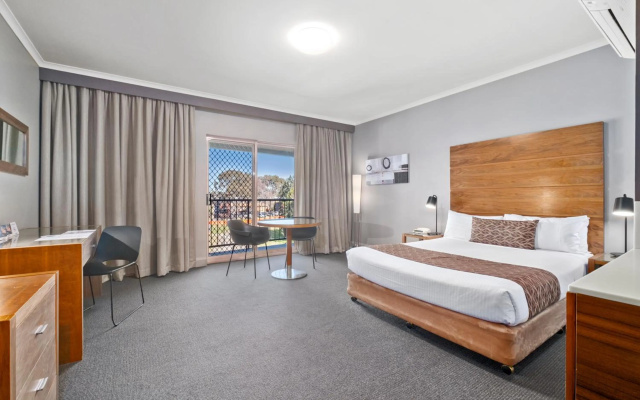 Quality Hotel Dickson – Guest Rooms – Dickson