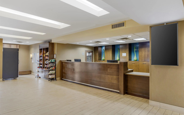 Best Western Plus Winnipeg West