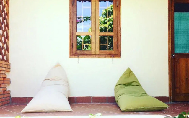 Alyssa's Garden Home