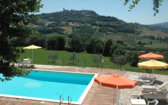 Agriturismo Casale Delle Lucrezie