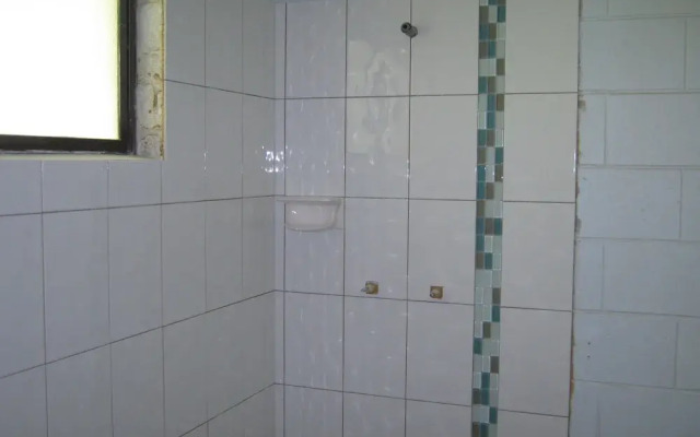 Magnetic Retreat Holiday Units