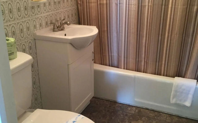 Four Winds Condo Motel