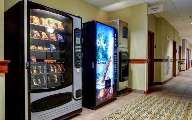 Best Western Plus Butterfield Inn