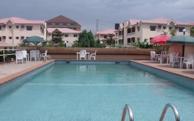 Piccadilly Suites and Luxury Apartment