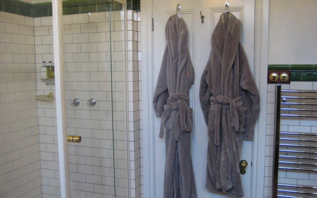 Finches of Beechworth