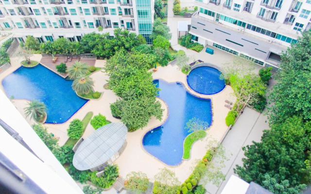 Scenic Studio Apartment At Woodland Park Residence