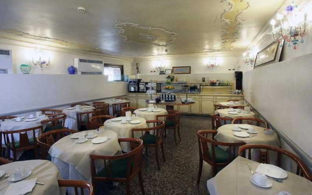 San Moisè Hotel