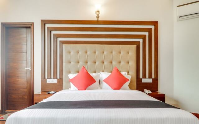 Capital O 44117 Hotel Alphonso