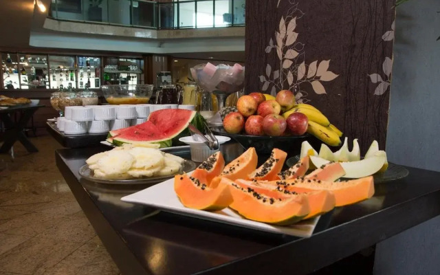 Lagoa Serena Flat Hotel