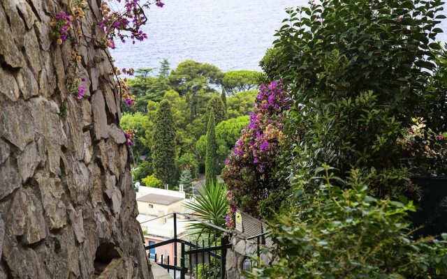 Casa Bianca a Bogliasco by Wonderful Italy