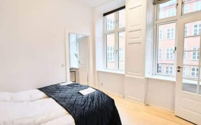 Stunning 2br in the Heart of CPH