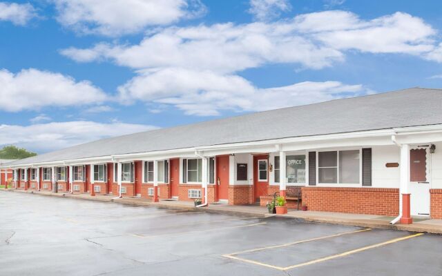 Knights Inn Fort Madison