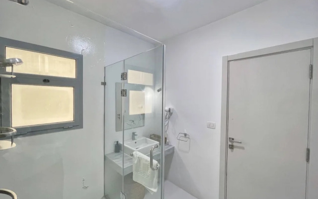 Xuru Stays I Charming & Beautifully Styled 3bdr @ Swan Lake Gouna