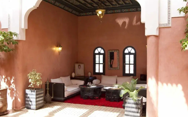Al Riad Inou