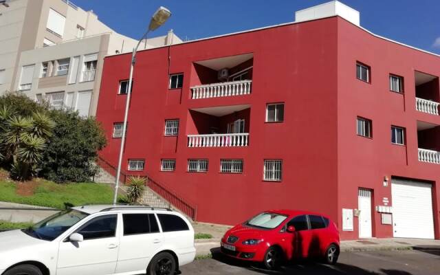 Tree Bedroom Apartament Near Santa Cruz