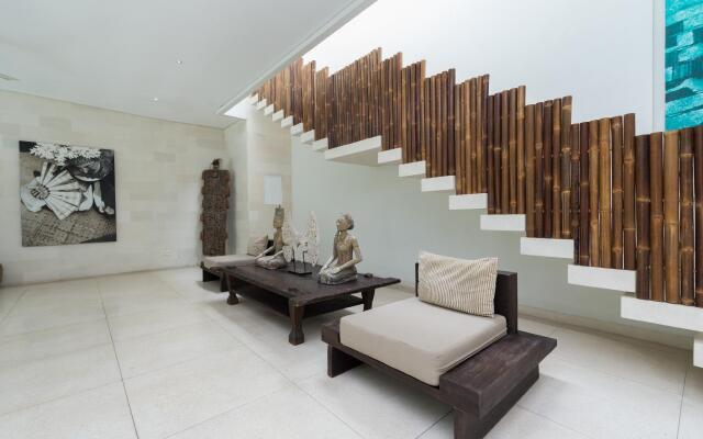 Nyaman Villas