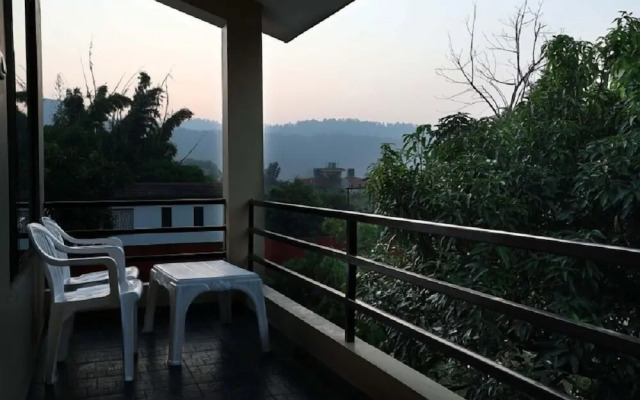 Corbett Aroma Park By Royal Collection