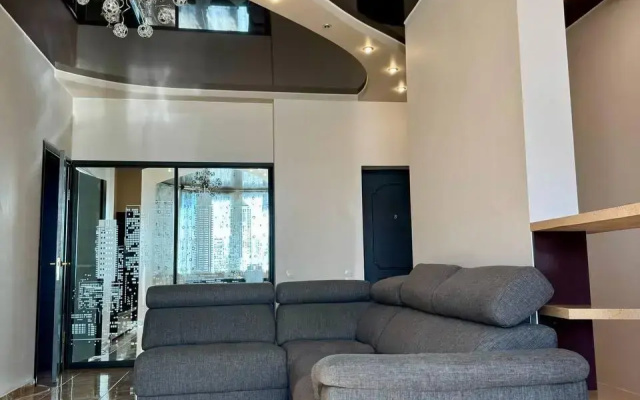 SutkiVIP (SutkiVIP) na ulice Puskina 15
