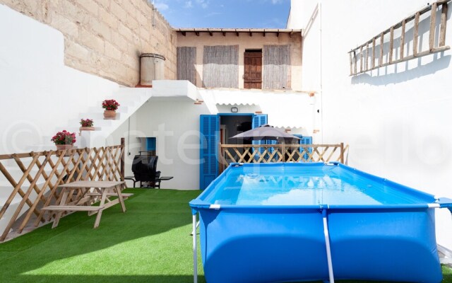 Casa de verano con piscina en el puerto