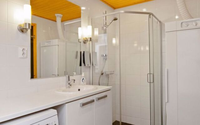 Ruka ski chalets 64, 1210