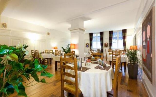 Hôtel La Cigogne
