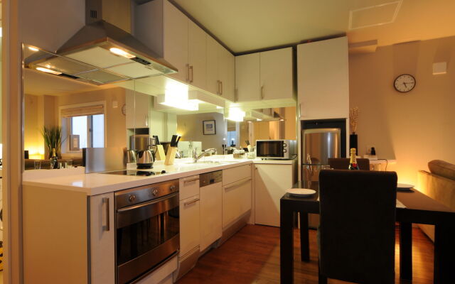Furano Fresh Powder Apartments and Chalet