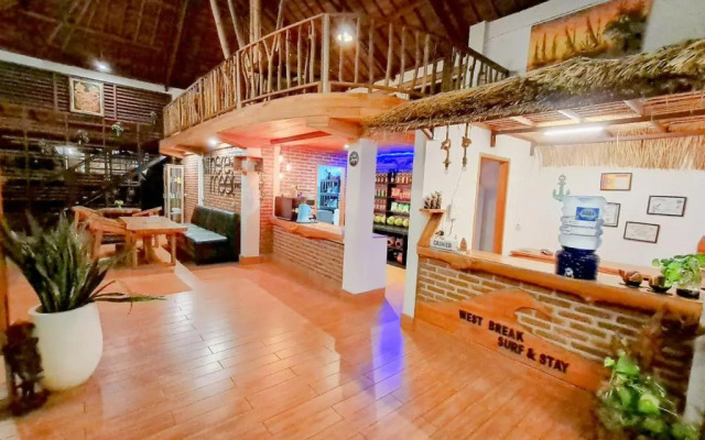 West Break Bali Medewi