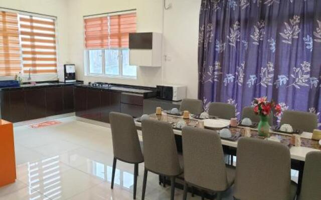 Shamrock Villas Corner OR Seaview