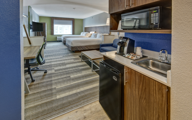 Holiday Inn Express Hotel & Suites Corsicana, an IHG Hotel