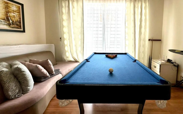 BNB Casa Grande at Rawang - spacious, 15 pax and WiFi