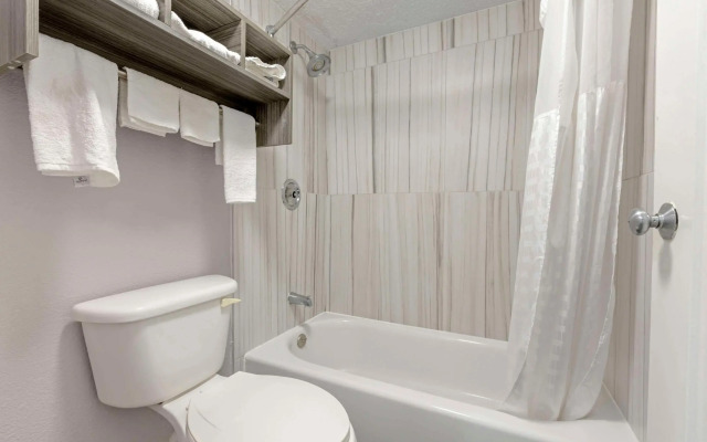 Quality Inn