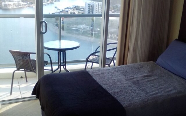 Chevron Renaissance Private room Lvl16