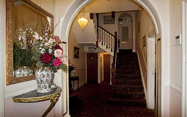 Eastmount Hall Hotel