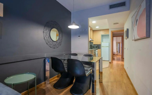Modern and bright apartment in Eixample 1-2