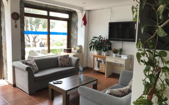 Acelya Motel